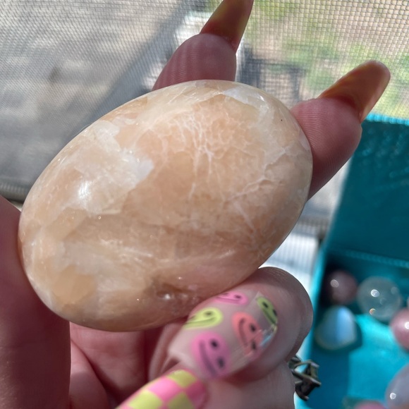 Showing - Picture 12 of 16